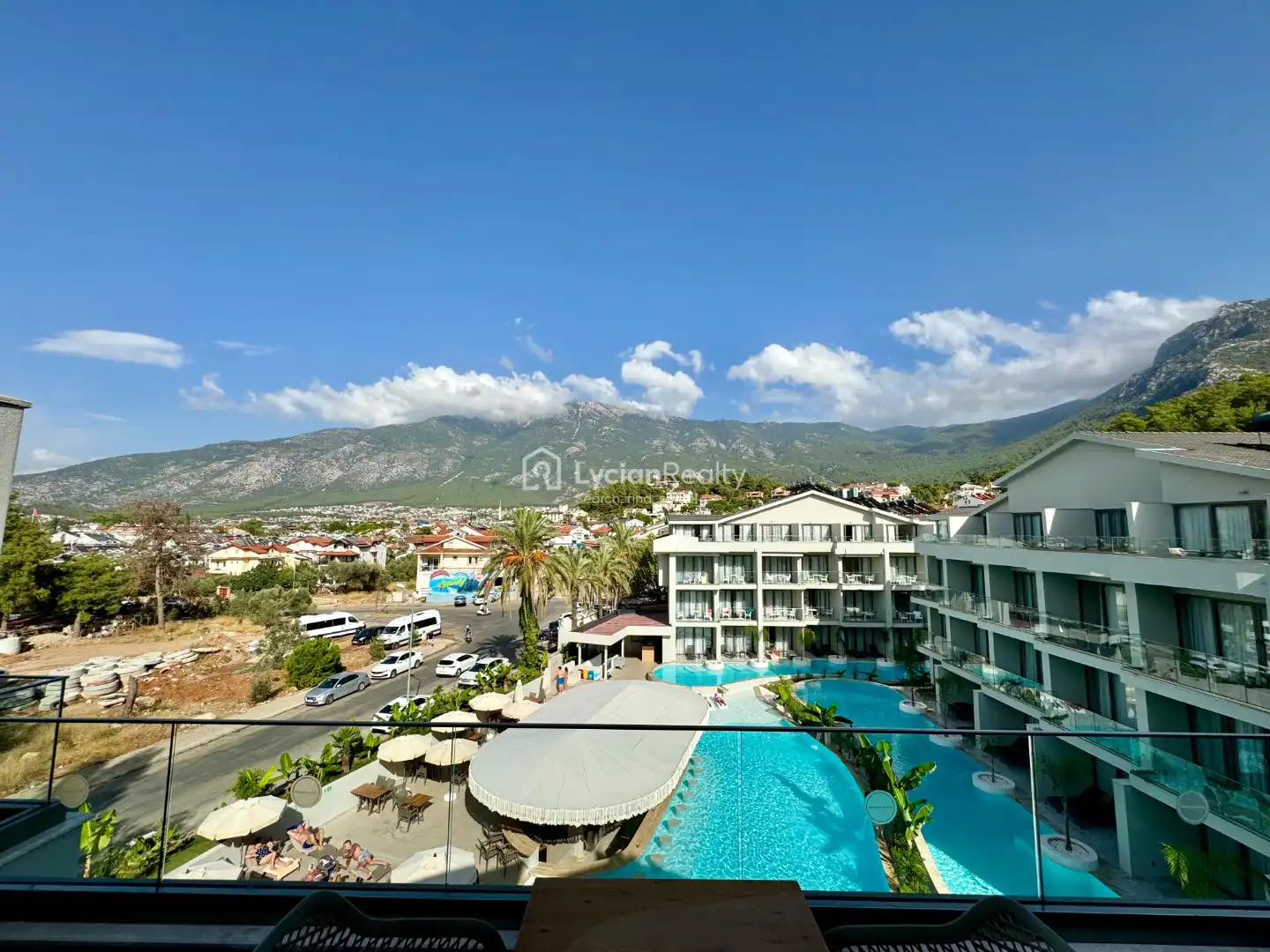 222 Swim Up Residence  | Turkey Residence