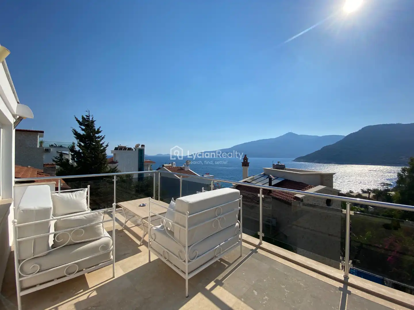 VILLA METIS | Villa with Jacuzzi and View