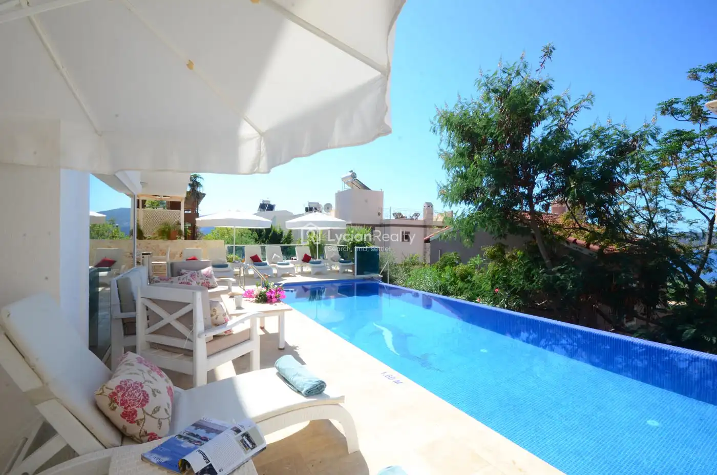 VILLA LODOS | Sea View Villa with Jacuzzi for Sale
