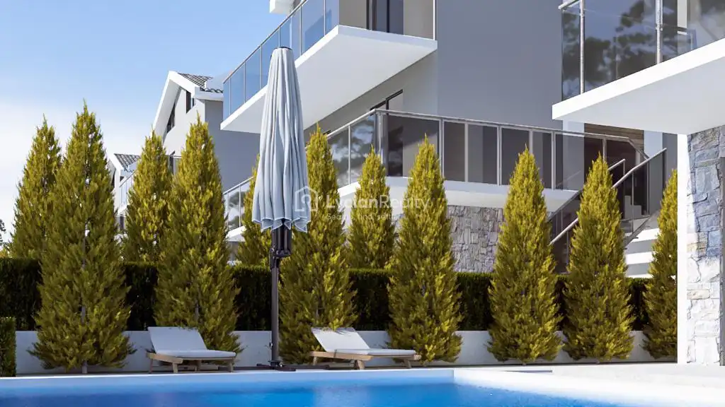 VILLA STRONG | For Sale Villa with Turkish Bath
