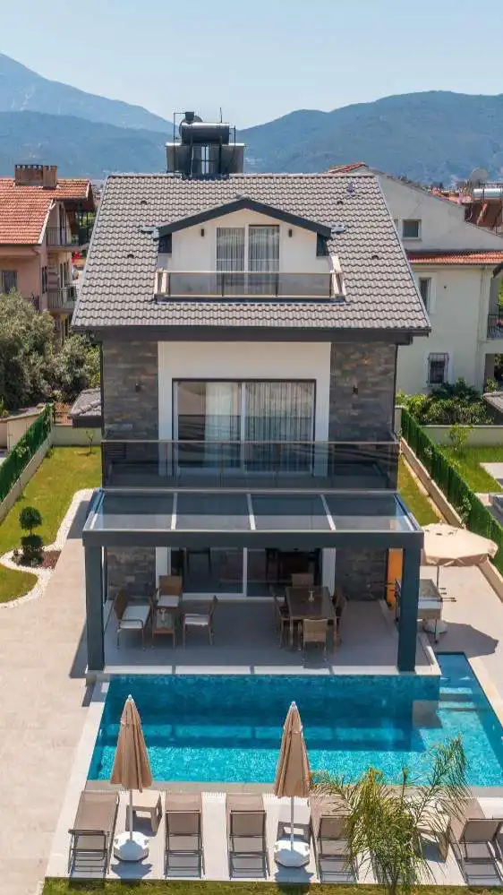  VILLA VITTORIA | Modern Villa