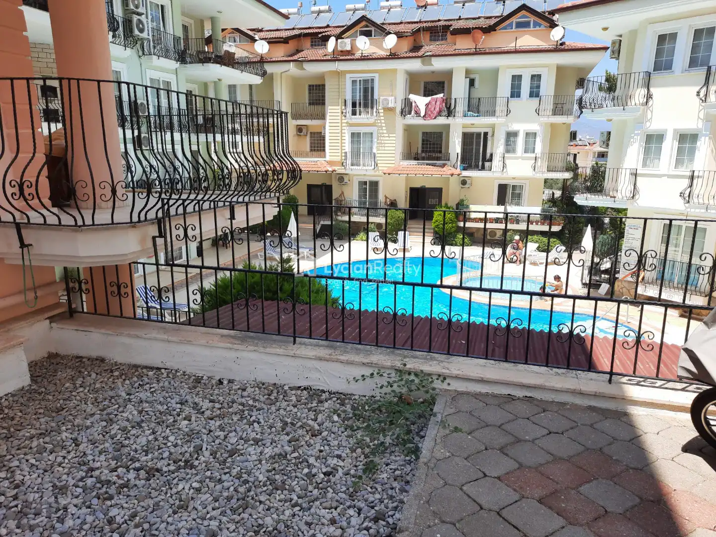 FLAT ARCTURUS - Apartment in Complex with Pool