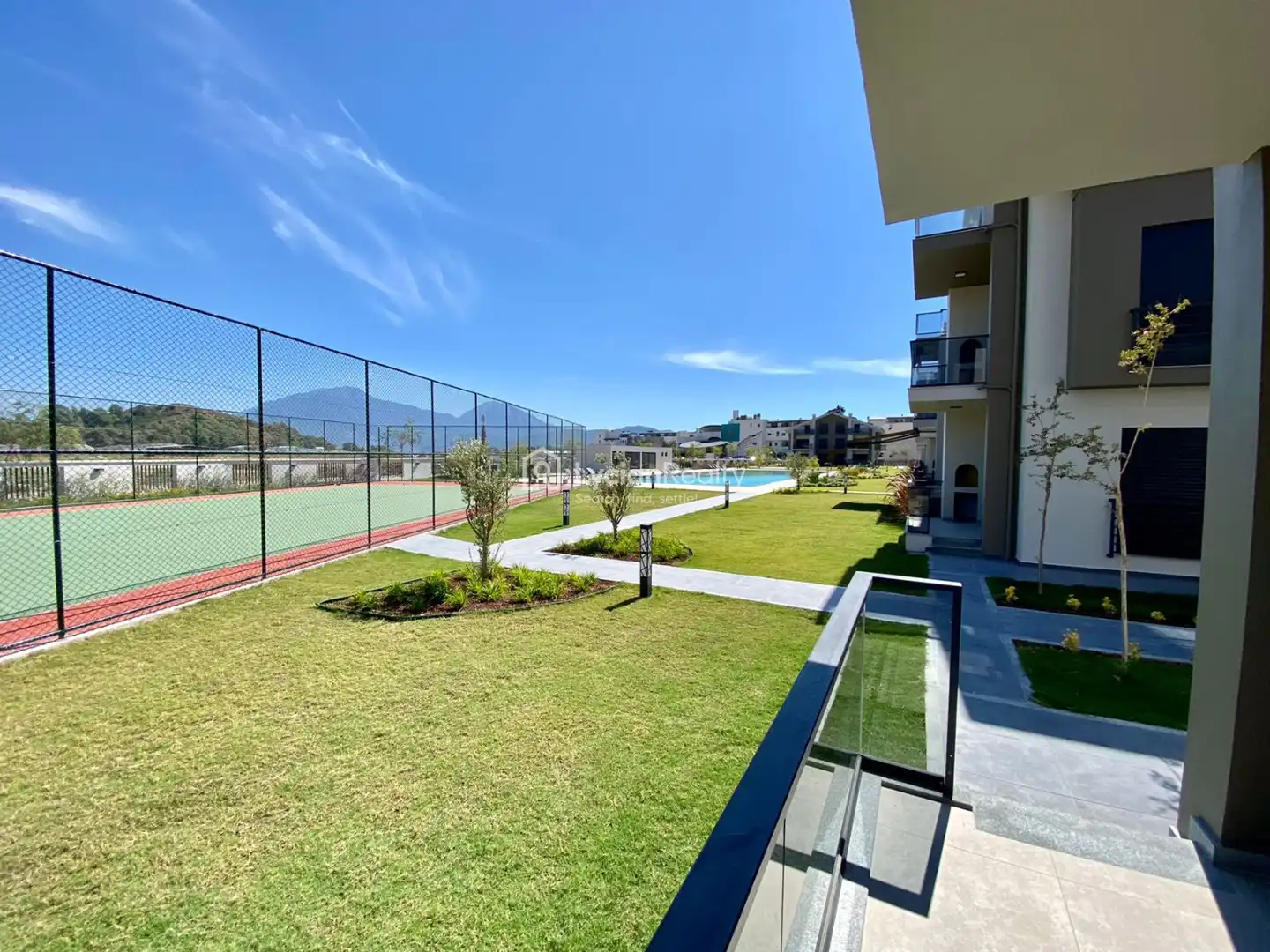 FLAT MAC | Apartment with Pool, Tennis Court